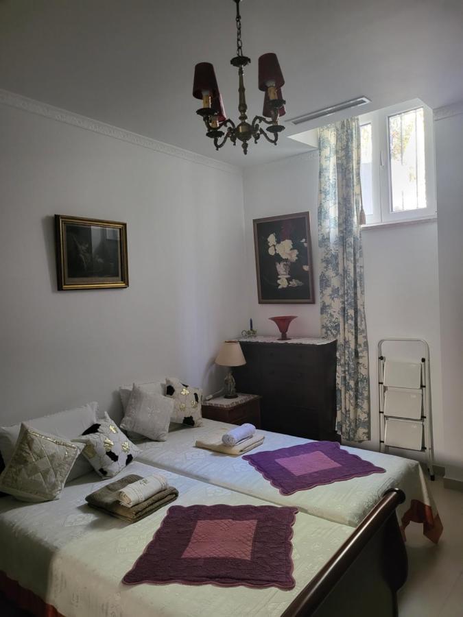 Sintra Lousa Buitenkant foto